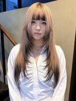 ヘアー アイス ルーチェ(HAIR ICI LUCE)&nbsp;ミルクティーベージュ/三毛猫カラー/レイヤーカット/ブリーチ