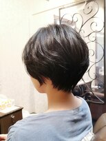 ダリ 本店(DAHLI) 丸みショート