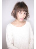パッツン前髪が可愛いゆるふわパーマ