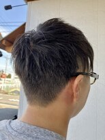 フリー(Free)&nbsp;大人爽やかナチュラルツーブロック刈り上げショート