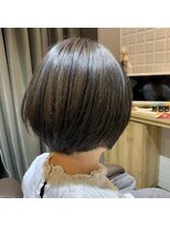 カミケンガレリア(kamiken. galleria)&nbsp;美髪カラー艶髪ショート大人きれい上品【カミケンガレリア】