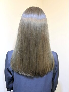 リリー シブヤ(Lilly shibuya) 【Lilly渋谷】#オリーブアッシュ#酸性ストレート#学割U24#韓国