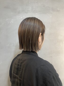 スロウヘアシェア(slow hair×share) 切りっぱなしボブ×ハイライト