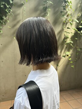 ジェノ(JENO by apish) オリーブベージュ/外はねボブ/透明感カラー/ボブパーマ