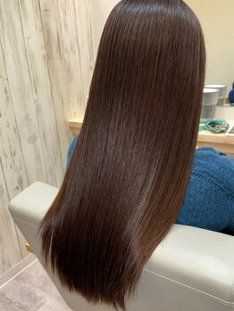 ディアーズ 四日市店(Dears)の写真/カラー・パーマで傷んだ髪を徹底補修！髪の内部からたっぷり栄養を補給し、髪の毛の状態を整えます◎