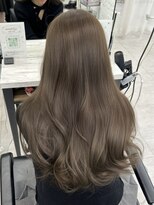 アッシュグレージュ  オリーブグレージュ  透明感カラー