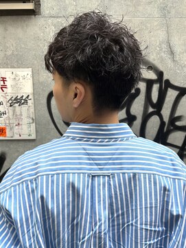 ベベ('BEBE) メンズ無造作ピンパーマ【ショート】