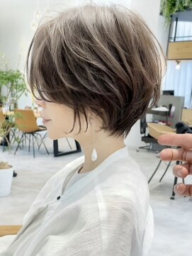 ビューレイギンザ(VIEW LEI GINZA) ショートヘア髪質改善銀座白髪ぼかし