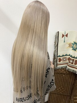 ヘア ライフ セリス(hair life Celis) ホワイトブロンド