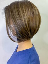 オースト ヘアー ステラ 新宿店(Aust hair Stella)&nbsp;ハイライト×ヌーディーグレージュ　丸みショートボブ　K