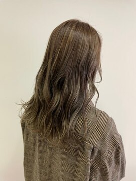 イオエ(ioe) 黒髪/ボブルフ/ネビージュ/小顔/ワンレン/髪質改善/グレージュ