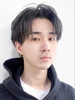 オーシャントーキョー ホワイト 原宿(OCEAN TOKYO WHITE)&nbsp;センターパート/ツーブロック/マッシュ