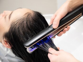 ルーシーヘア(Lucie hair)の写真/『髪質改善/修復反応型レイヤートリートメント』で髪の芯から集中補修し、栄養補給！健康的な美髪が叶う☆