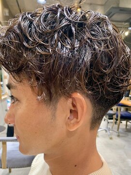 グリーン 表参道(green) 【KANA】ツーブロ/モテパーマ