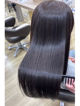 ウラン 苫小牧店(Urun) ナチュラル艶ストレート