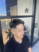 ルーミー(ROOMY) フェード七三パーマ