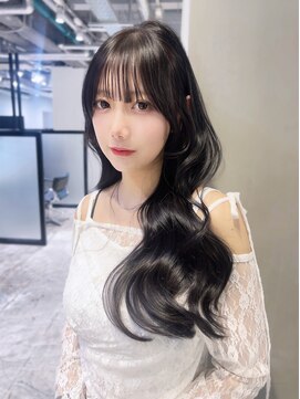 アイティー バイ アルバム 浦和店(IT by ALBUM) 韓国ヘアロング前髪カット黒髪顔周りレイヤー_F20787