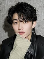 ルーシー 川越(LUCEY)&nbsp;センターパートフェザーパーマシャドウパーマメンズパーマ