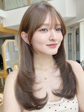 バイオレット 表参道店(Violet) 前髪顔周り小顔似合わせミディアムレイヤーブラウンカラー