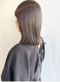 ぱつっとロブ×グレージュ