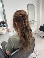 ガーベラ(gerbera) ハーフアップ×お呼ばれヘアセット