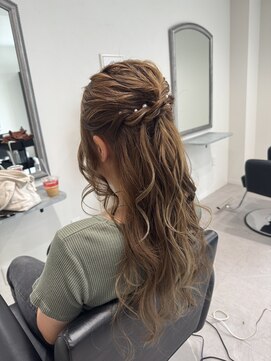 ガーベラ(gerbera) ハーフアップ×お呼ばれヘアセット