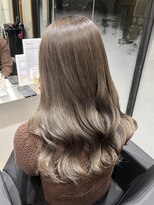 ワク 豊橋下地店(waku) グレージュ レイヤーカット トリートメント