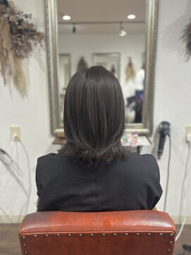 ヘアメイク アンフィ(amphi) ラベンダーグレージュ