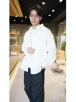 メイキー メンズ 本厚木(MA-IKI)&nbsp;刈り上げツーブロックアップバングショートメンズヘア