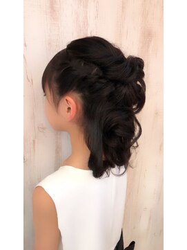 ヘアーアンドネイルアールエイチ(hair&nail RH) ☆大人シック☆ハーフアップ