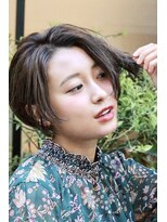 リノナ(Linona)&nbsp;耳掛けくびれショート☆透明感 カーキアッシュ【Linona/林直徳】