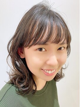 エガク(egaku) ミディアムレングス