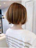 福山市美容院人気　丸み前下がりボブ　ハイライトベージュCaary