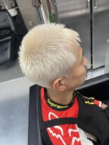 カラット 堺東(CARAT)&nbsp;抜きっぱなしブリーチ/ホワイトブロンド/ハイトーンカラー