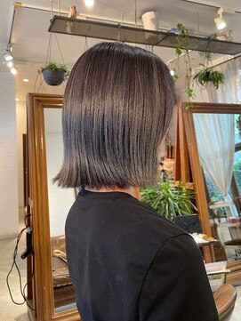 ニュウニュウ(NIU NIU) ハイライトボブ