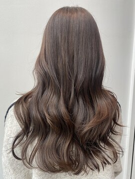 ステア ケース(stair case) 艶々　韓国 巻き　ロング　レイヤーカット