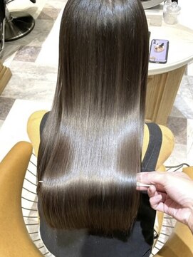 ロンドカスティーヨ 四日市(Lond castillo) 【ロンドカスティーヨ】佐京 美髪ストレート 髪質改善