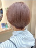 ショートボブハイトーンミルクティーベージュカラーダブルカラー