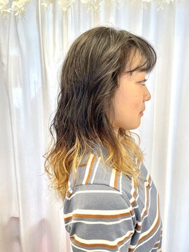 ラヴェルデ 昭和アイドル風パーマ