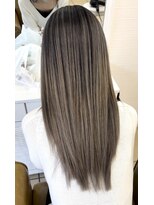 シャルティア(SHALLTIA)&nbsp;ストレートロング【山口市美容室】【山口市髪質改善】