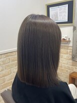 カミケン 黒岩店　kamiken・&nbsp;大人の艶髪ボブ×グレージュカラー【カミケン黒岩店】