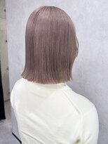 ルノン(LUNON) イメチェンヘアスタイルホワイトブロンド外ハネボブ美髪のススメ