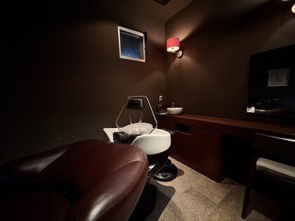 ヘアースペース ブイ(hair space V)の写真