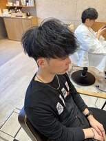アメラボ 植田山店(Amelab)&nbsp;【ブルーシルバーメッシュ】マッシュ ハイライト 刈り上げ
