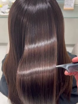 グレカ(GRECA)の写真/厳選サロンこだわりの髪質改善トリートメント！憧れのうるツヤ髪、持続性も◎【薬院大通/薬院/平尾/警固】