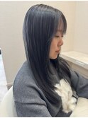 暗めグレー×レイヤー