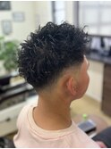 スパイキーパーマ