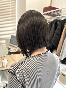 ネオリーブウリ 二子玉川店(Neolive uri) ミディアムヘア暗めカラーデザインカラーフェイスフレーミング