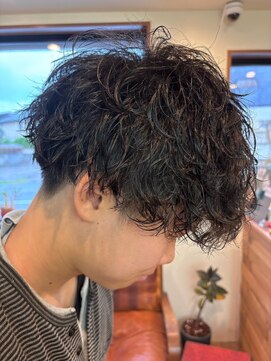 バーバーショップテト(barber shop tete) 前下がりシャドウパーマ【京都】