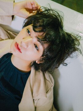 アマリス(Amaris) エアリーショートボブ20代/30代/40代/50代/庭瀬